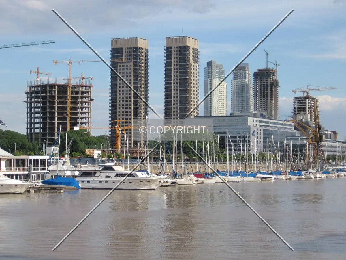 Puerto Madero rising