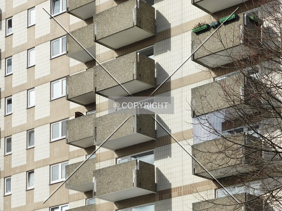 Photo 681-819-013