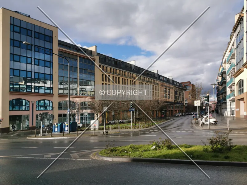 Photo 681-959-823