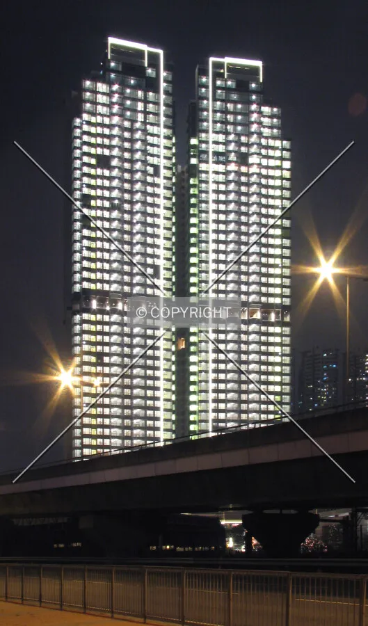Night view from Lin Cheung Road