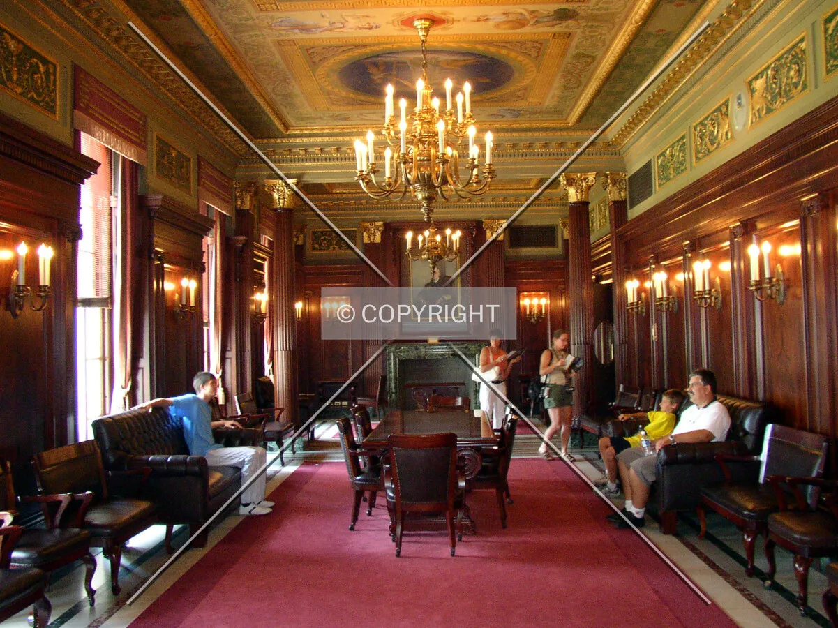 Elaborate waiting room south of the Senate Chamber