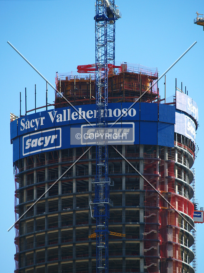 Top floors as seen from the northwest