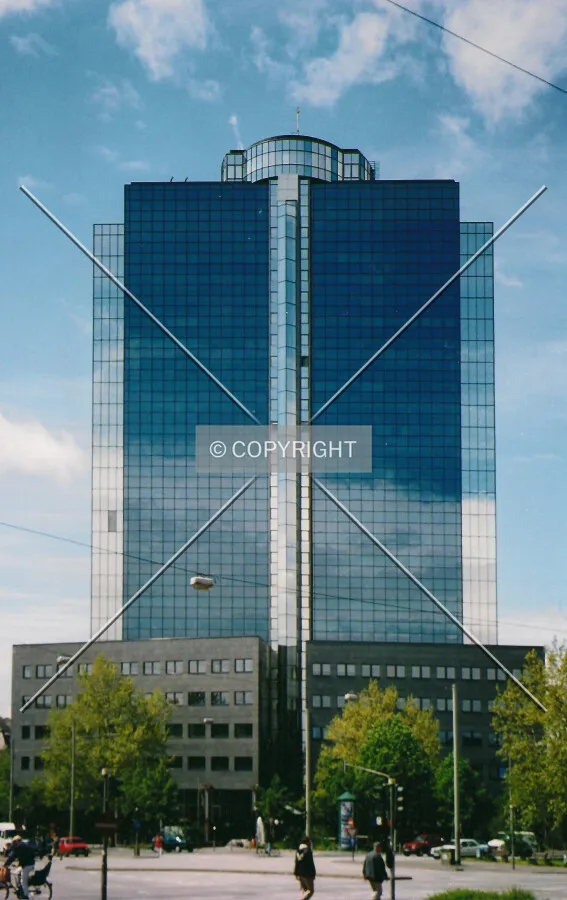 Photo 684-246-937