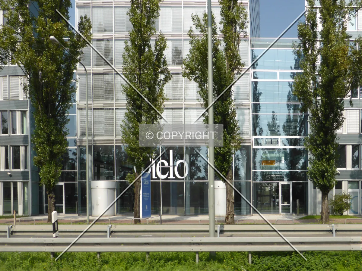 Photo 685-190-886