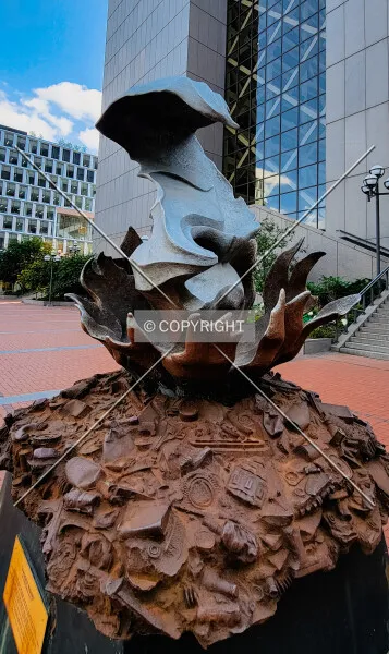 Photo 685-705-281