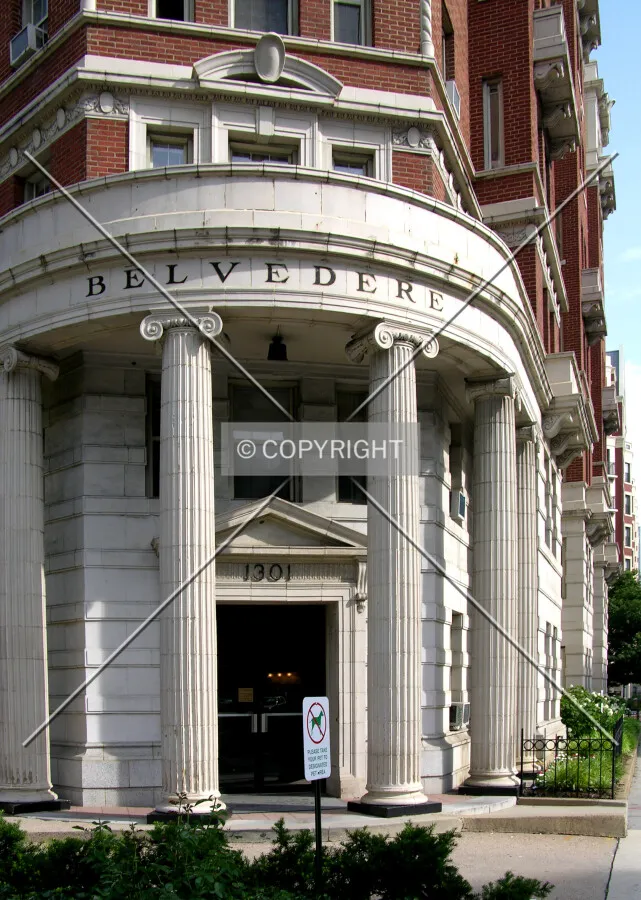 Entrance at the corner of Massachusetts Avenue and 13th Street