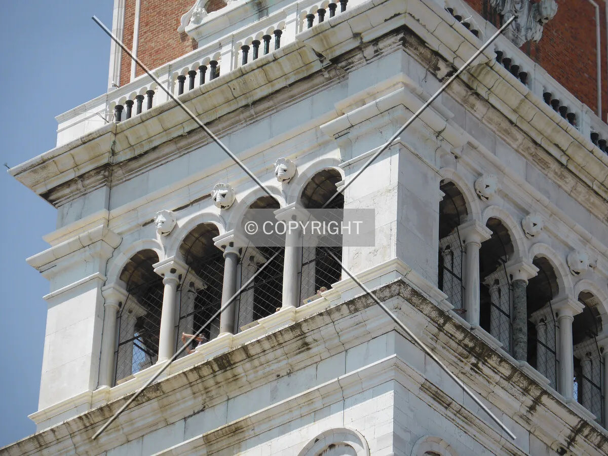 Photo 686-472-753