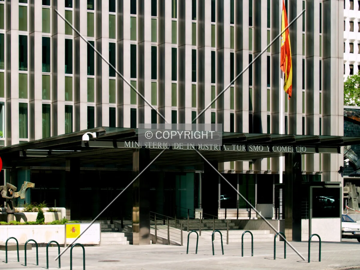 Main entrance at the eastern side