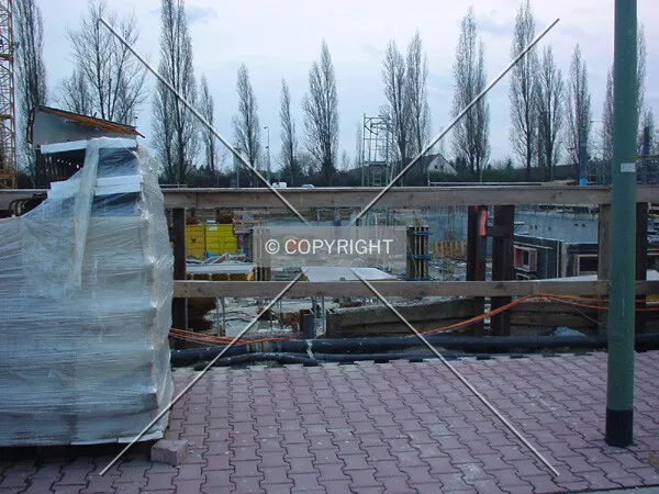 Building material