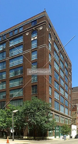 Photo 690-637-352