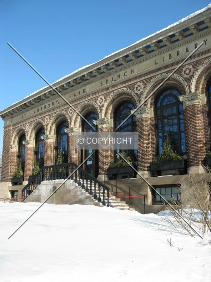 Front elevation from Como Avenue