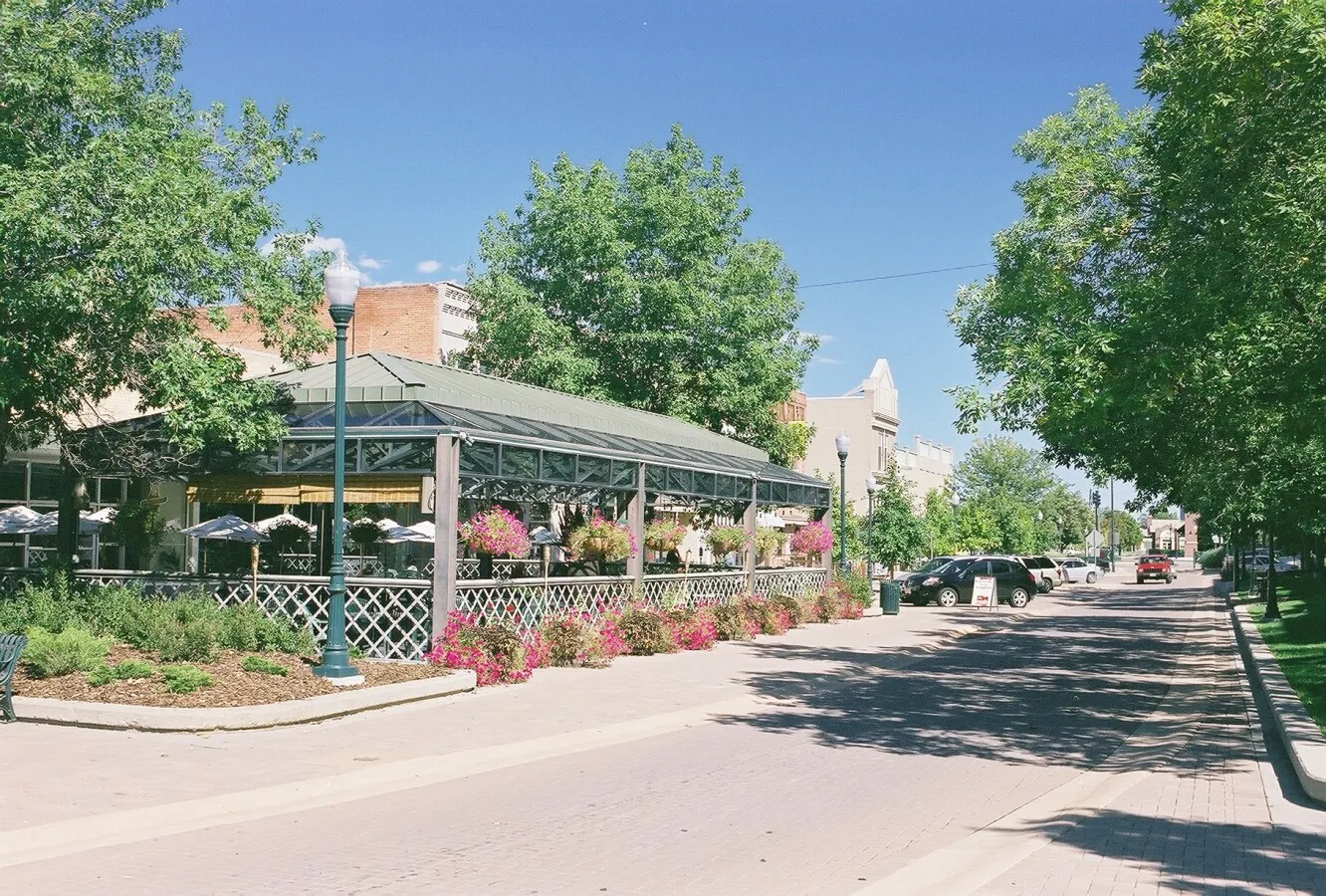 View along the 9th Street Plaza