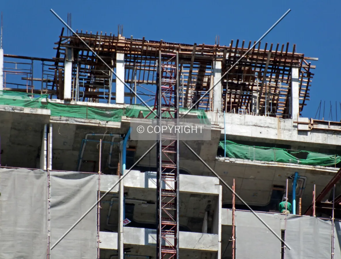 View of the top as seen from Thanon Asok-Din Daeng