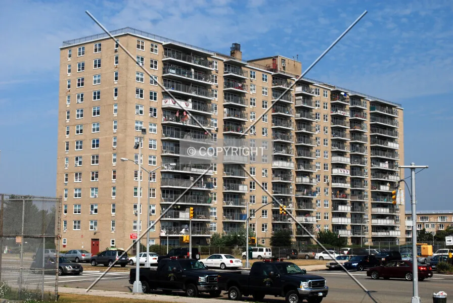 Photo 691-145-872