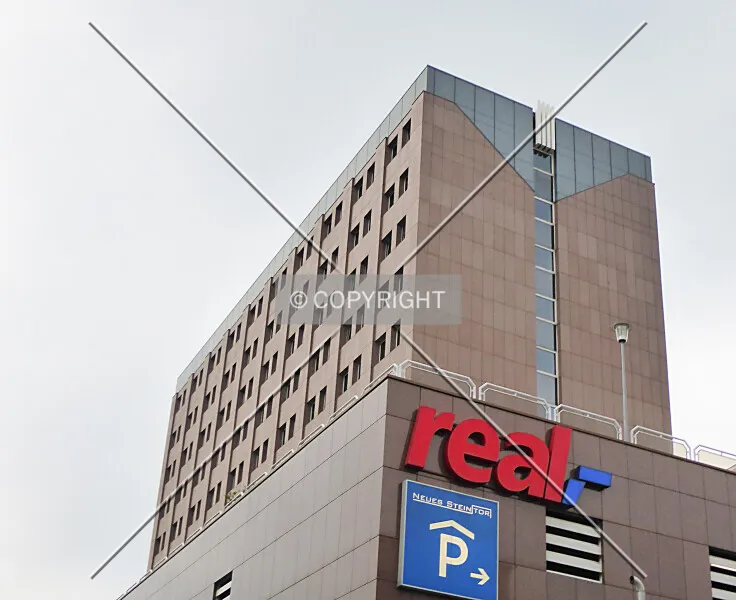 Photo 691-148-940