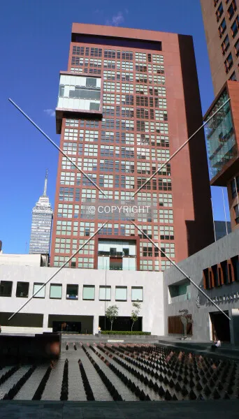 Photo 692-082-633