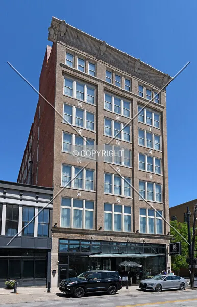 Photo 692-272-464