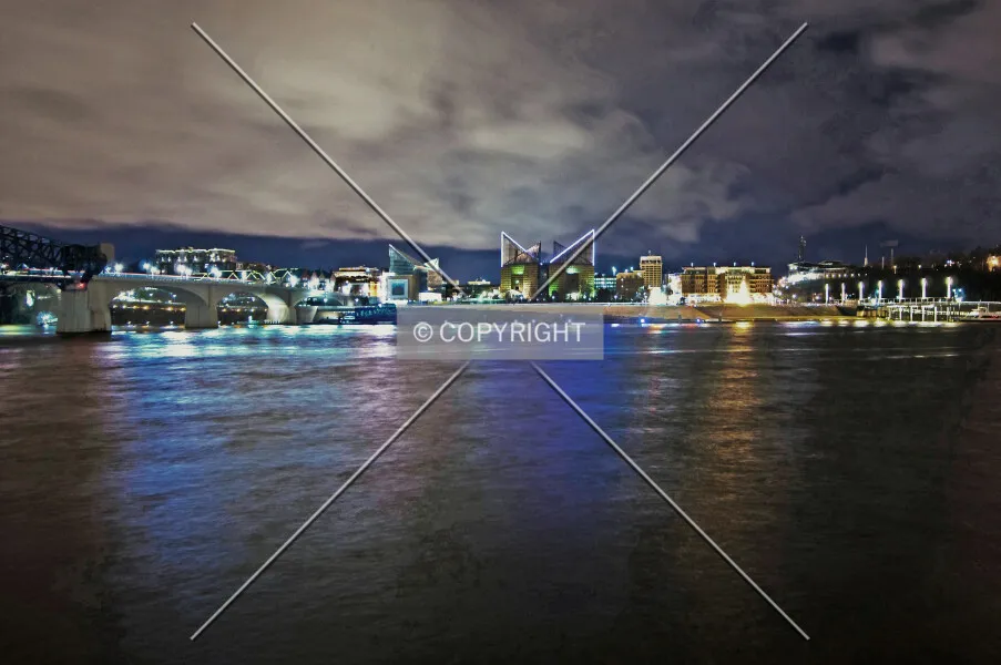 Photo 692-390-520