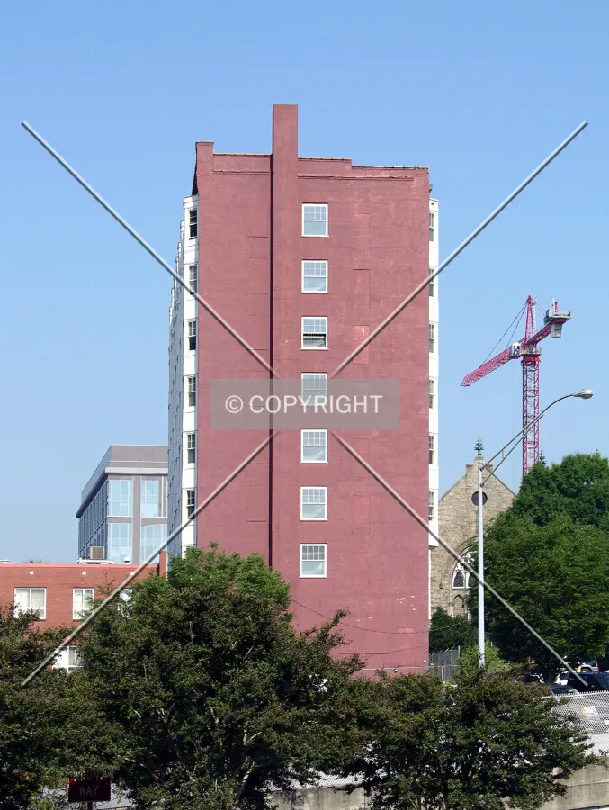 Profile from the east along Courtland Street