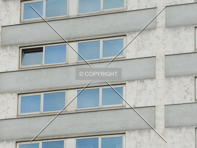 Photo 692-730-956