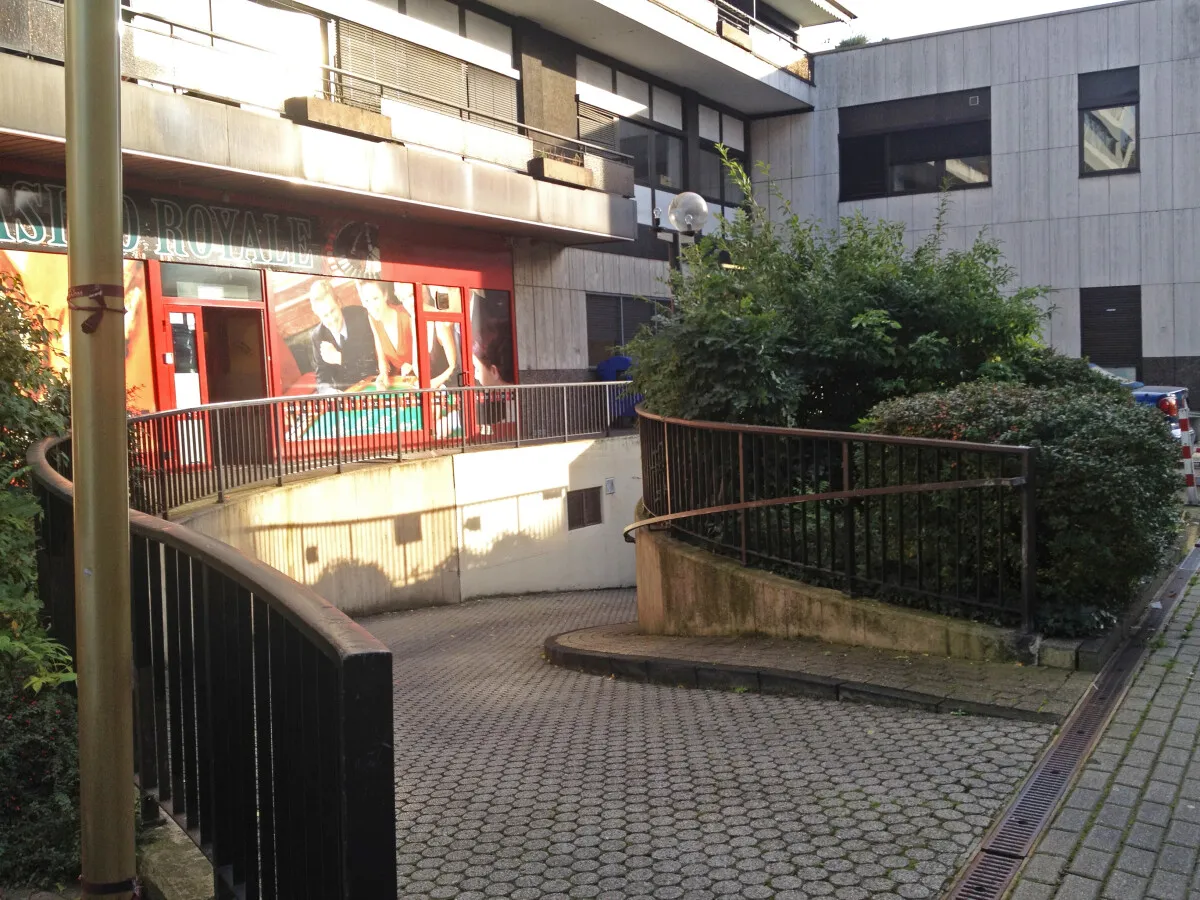 Photo 692-848-417