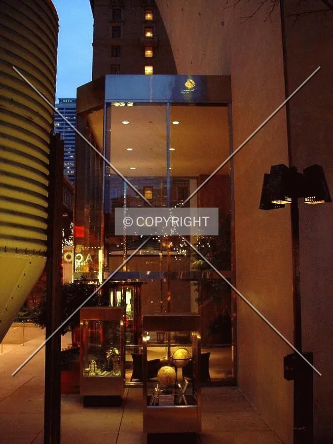 South entry, evening of January 26, 2003