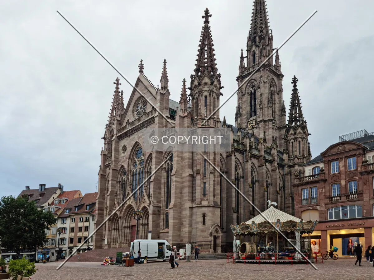 Photo 693-217-747