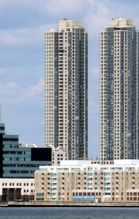 From the southeast across the Hudson River