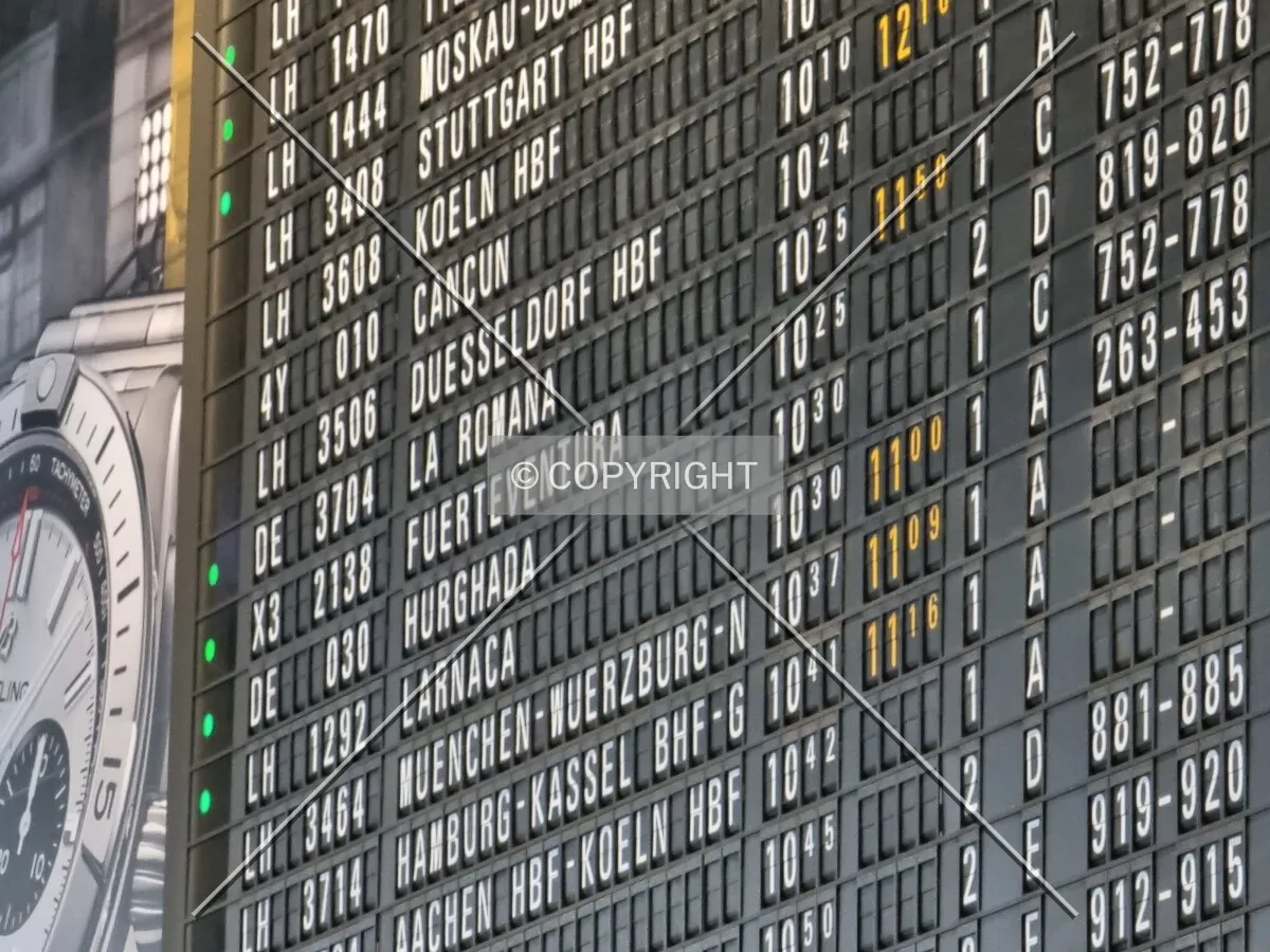 Photo 693-680-736