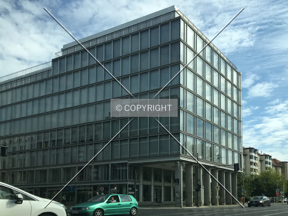Photo 694-110-746