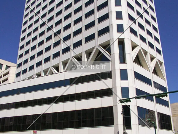 Close-up of the truss