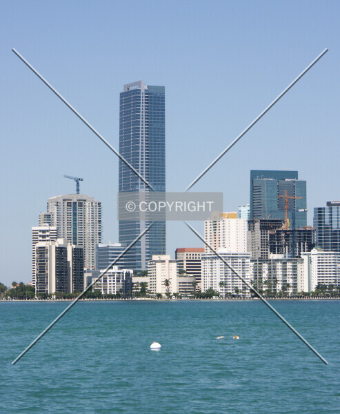 Photo 694-670-734