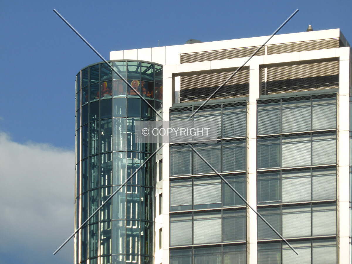 Photo 694-945-344