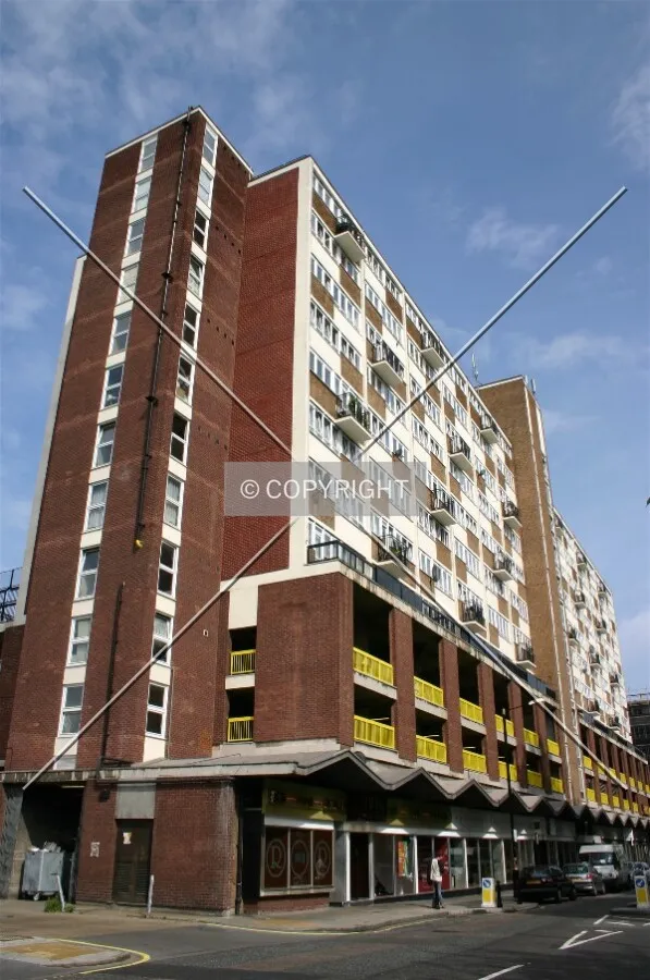 View along Semley Place