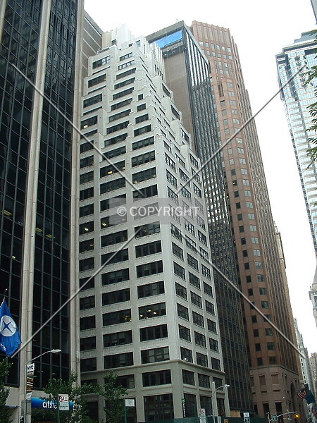 Photo 695-204-322