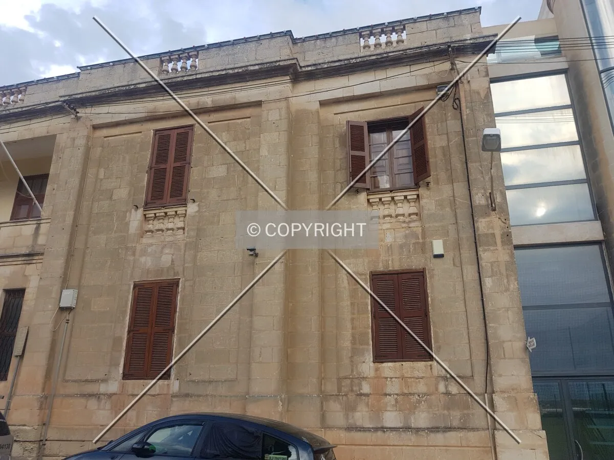 Photo 695-282-993