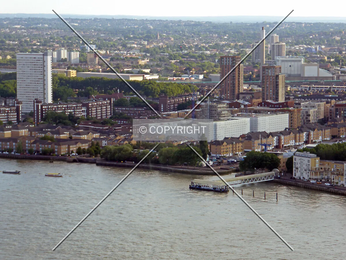 Photo 696-172-958
