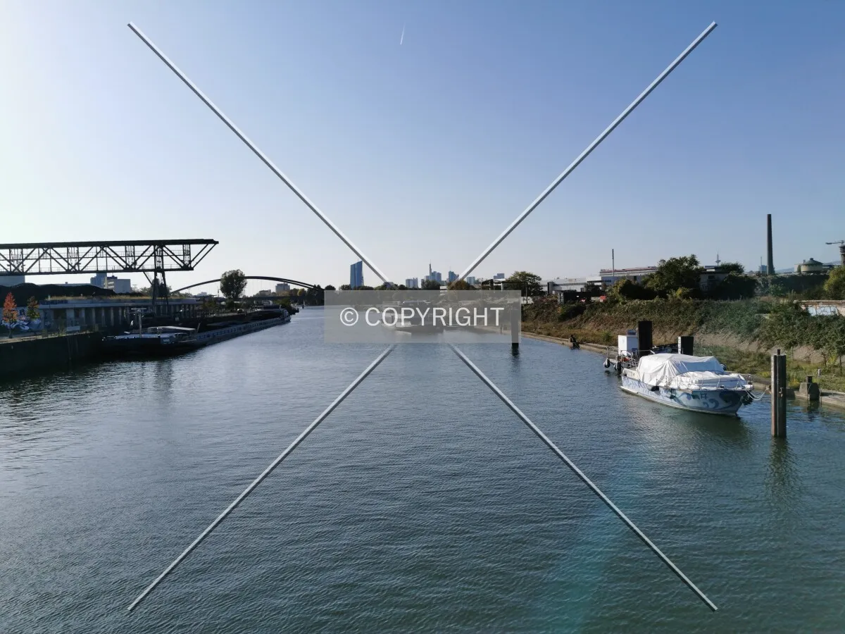 Boat in Offenbach Harbor