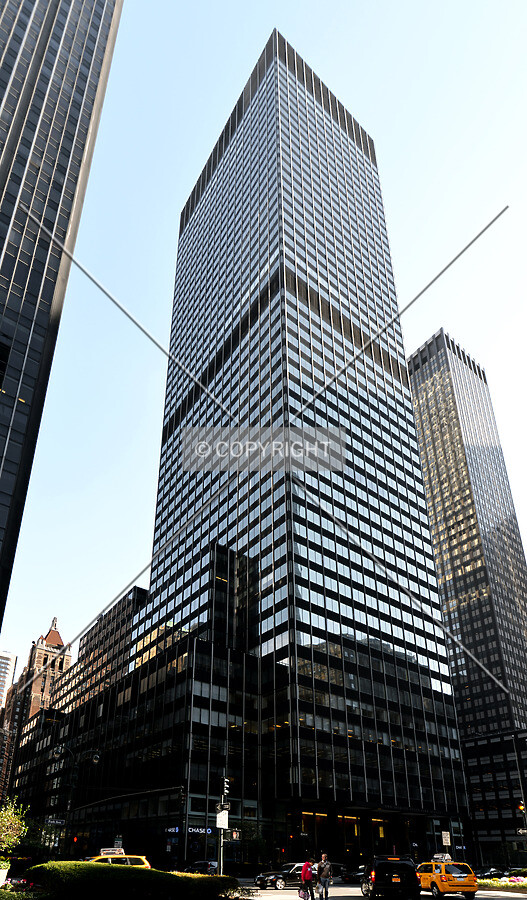 View from the northwest at Park Avenue and 48th Street