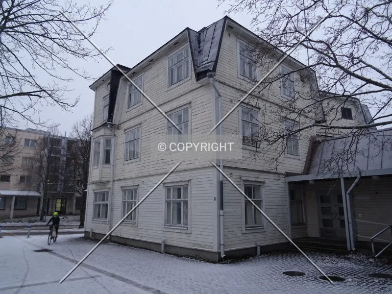 Photo 697-135-243