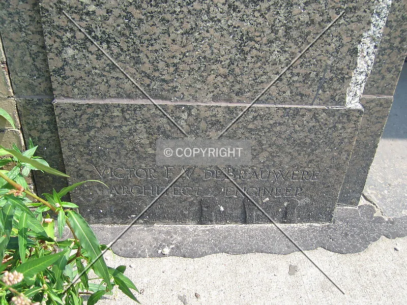 Photo 697-295-009
