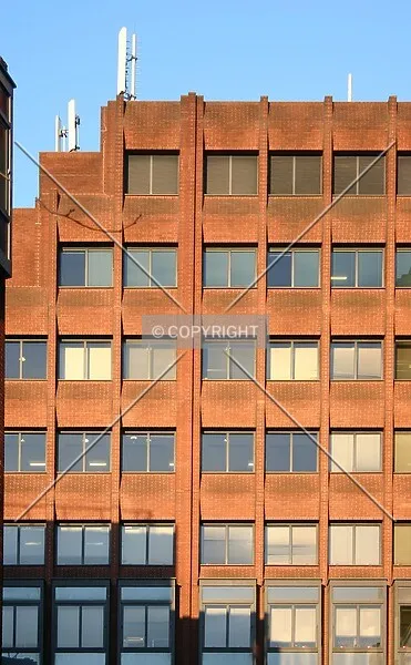 Photo 697-323-528