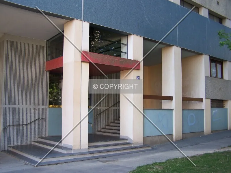 Photo 698-411-428