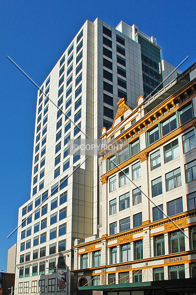 Photo 698-591-335
