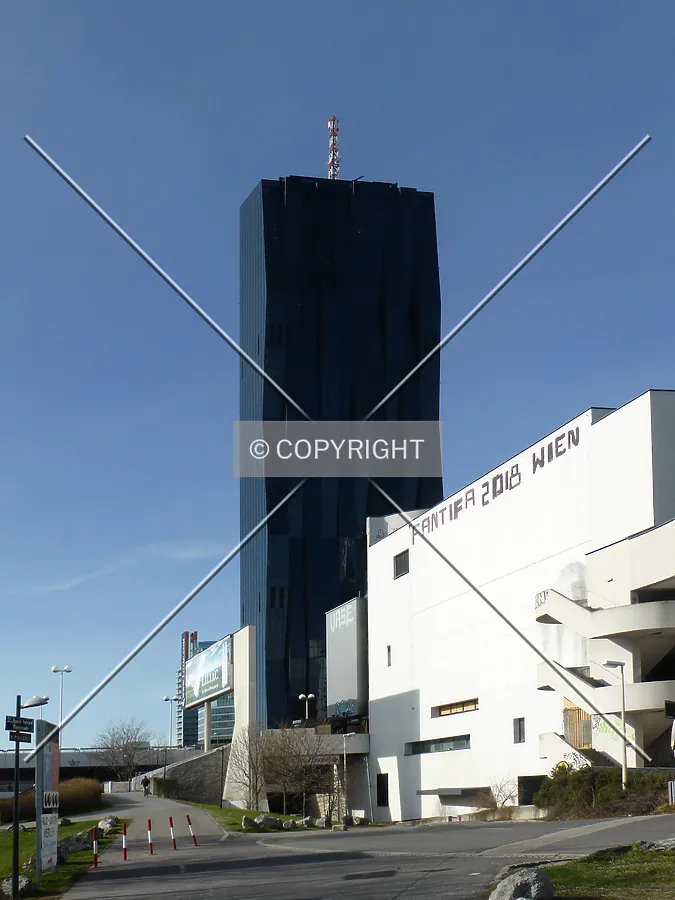 Photo 698-627-674