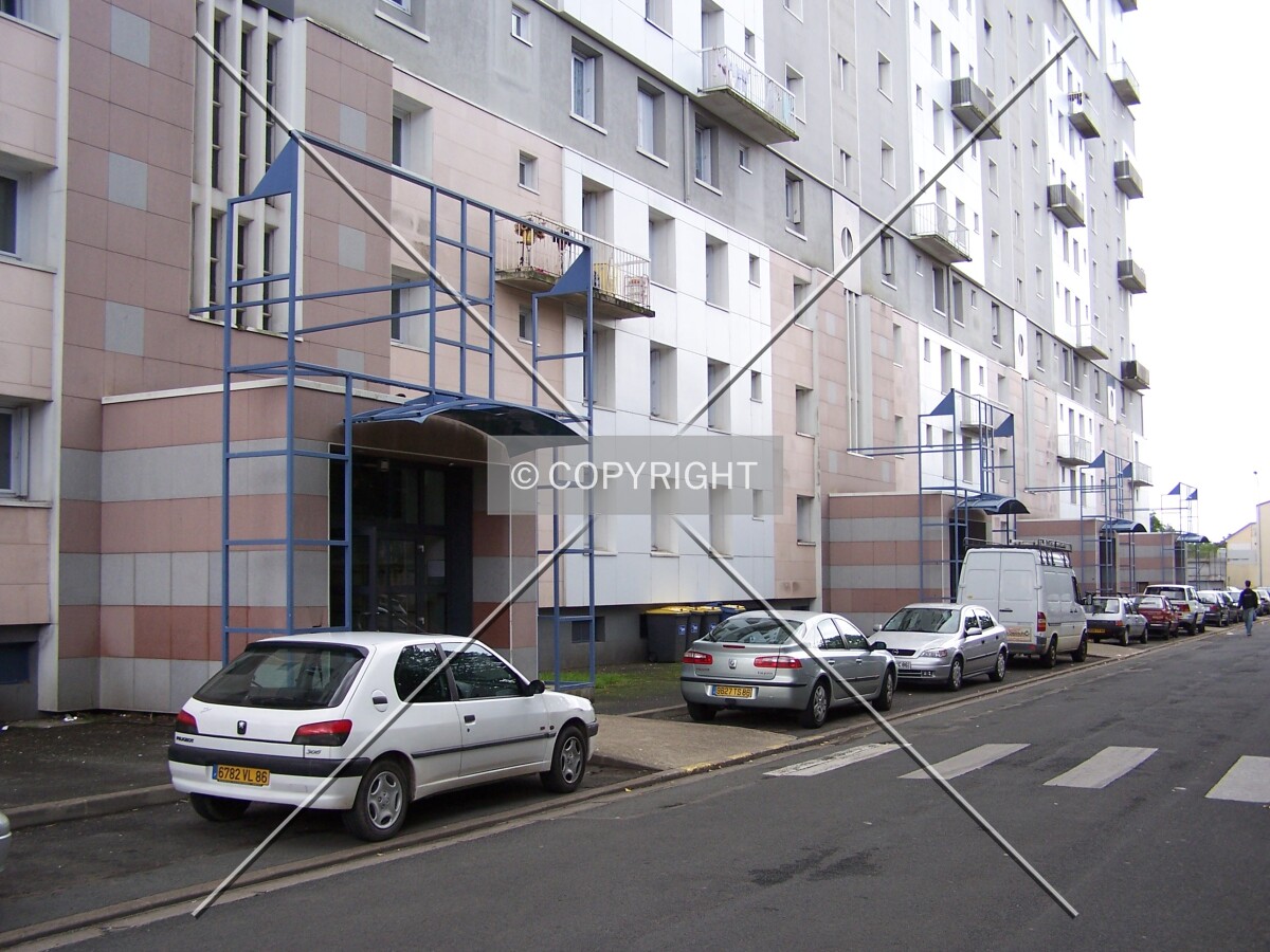 View from Rue Normandie-Niemen