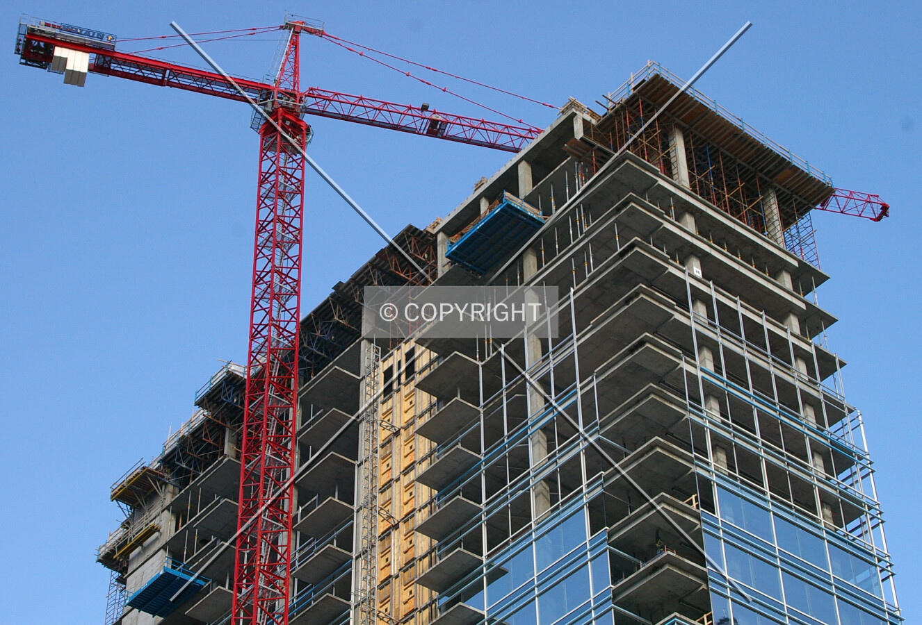 Photo 702-588-092