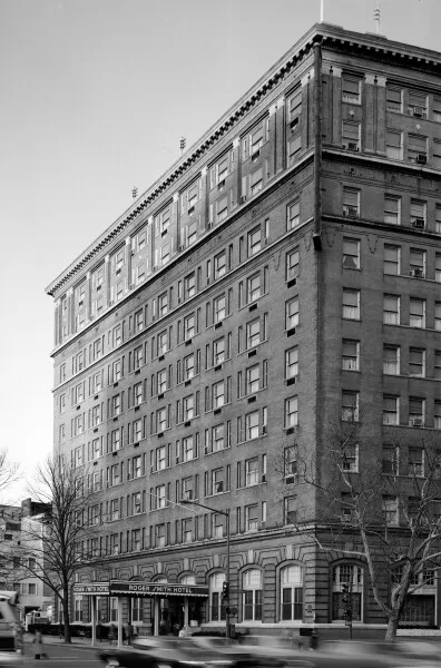 Photo 702-594-843