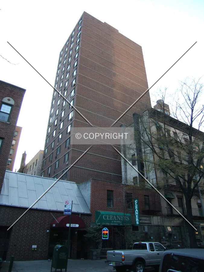 Photo 702-605-659