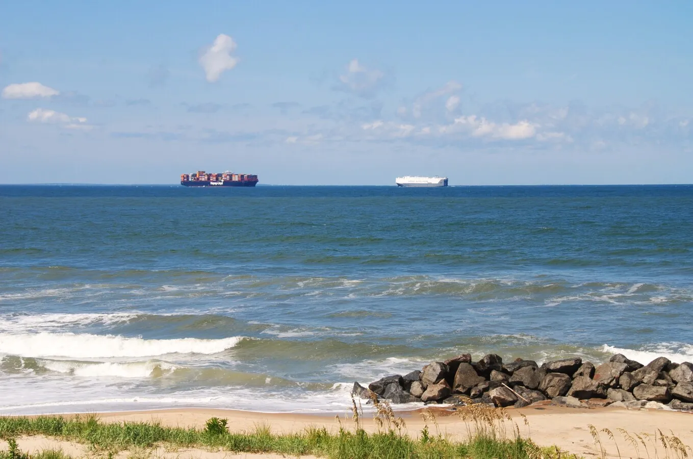 Vessel traffic at the mouth of Chesapeake Bay